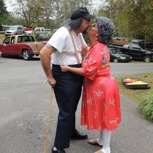 Meet your Posher, Jeannie